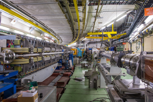 protonsynchrotron.jpg