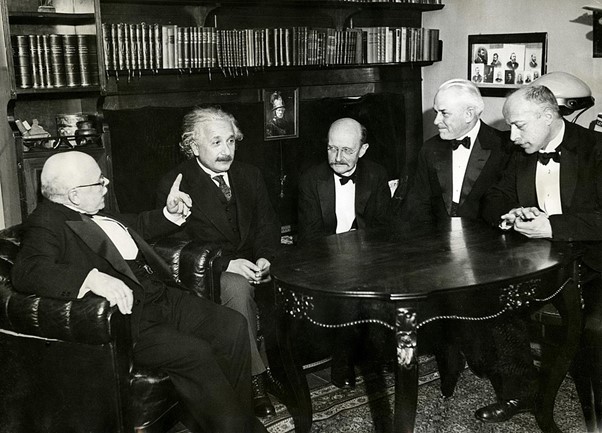 Max Planck en anderen bij Max von Laue